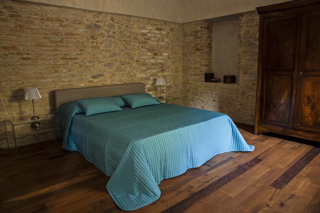 A Mira 'D Novel Guest House Novello Ruang foto