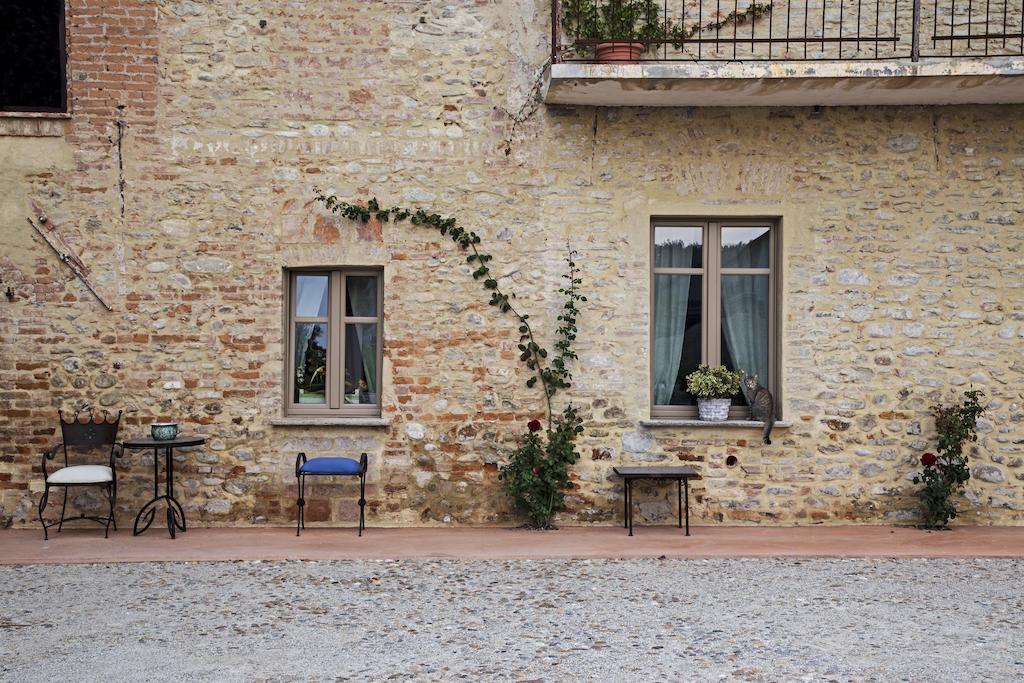 A Mira 'D Novel Guest House Novello Bagian luar foto